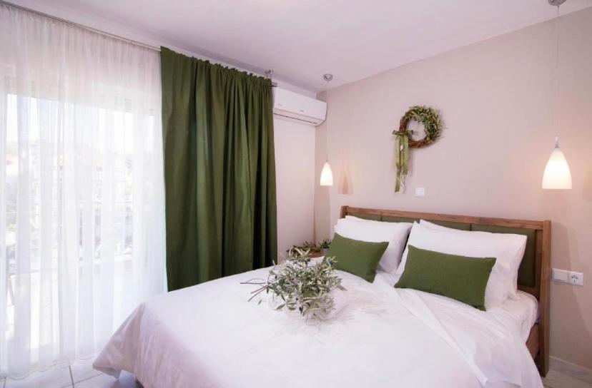 Lena Apartments 3 Potos Extérieur photo